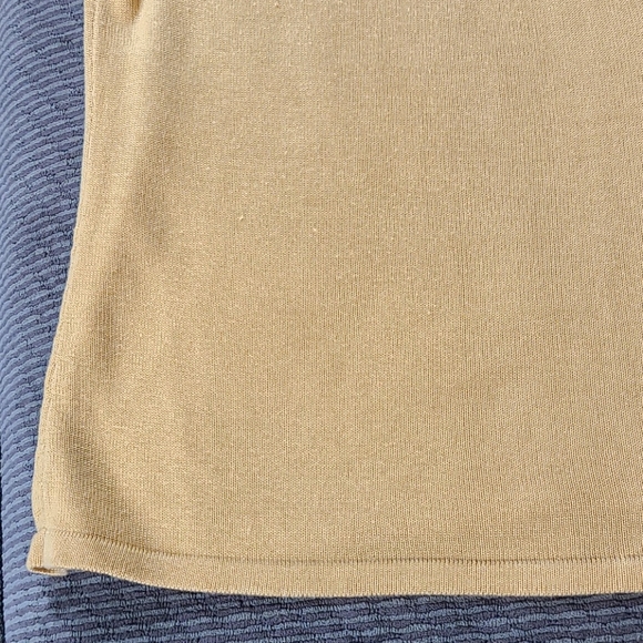 Requirements Sweater - Picture 15 of 16